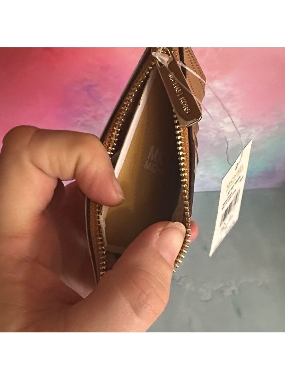 Michael Kors Jet Set Travel Medium TZ Card Case in a crocodile-embossed "Deer" - Picture 10 of 14